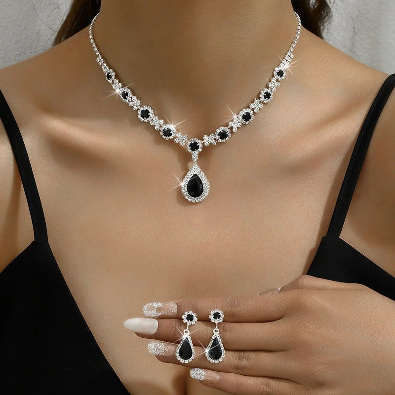 Conjunto Crystal Glow – Colar & Brincos