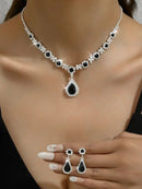 Conjunto Crystal Glow – Colar & Brincos