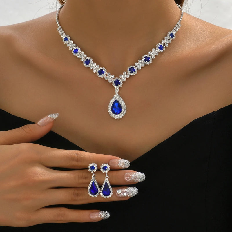 Conjunto Crystal Glow – Colar & Brincos